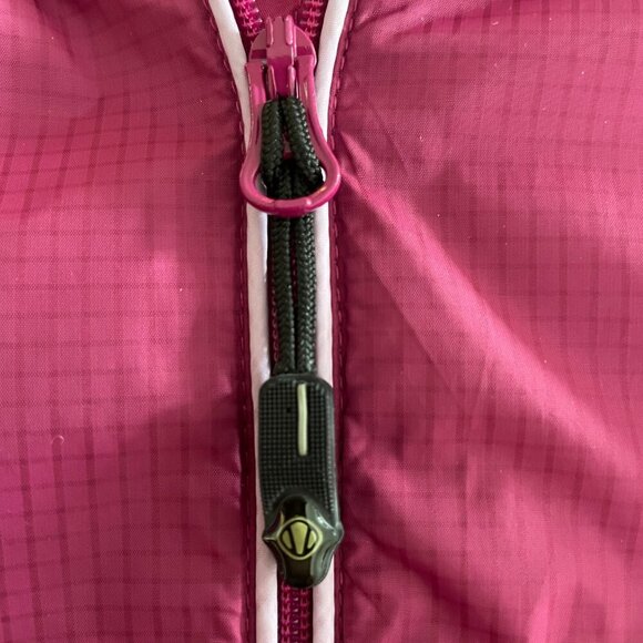 Sunice Weather SS Full Zip Mesh Lined Golf Jacket Dark Pink Soft Lavender Sz S - Picture 12 of 14